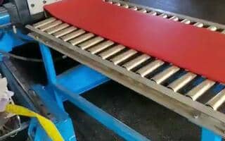 操場運(yùn)動地板片材擠出機(jī)